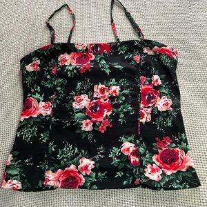 Women’s Medium Top